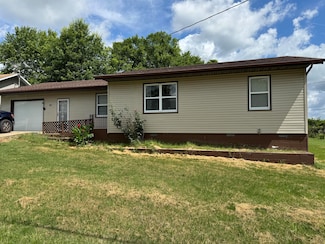 806 Lathrop Ave, Ava, MO 65608