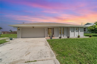 1214 SW 8th Ct, Cape Coral, FL 33991