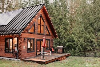 15033 Welcome Rd, Glacier, WA 98244