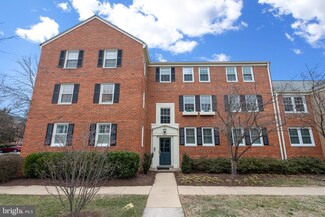 6618 Boulevard View Unit B1, Alexandria, VA 22307