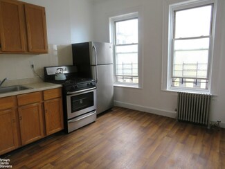 570 49th St Unit 3, Brooklyn, NY 11220