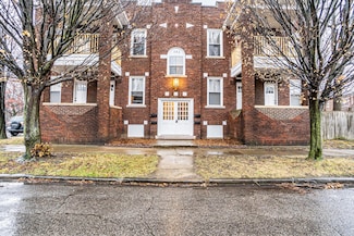 382 Carpenter St, Columbus, OH 43205