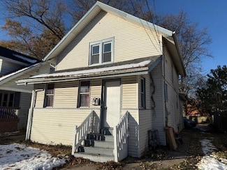 6920 13th Ave, Kenosha, WI 53143