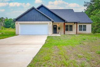 1010 Sycamore Dr, Lufkin, TX 75901