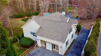 1328 Don Bare Rd, Jefferson, NC 28640