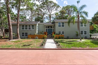 1320 Coral Way S, Saint Petersburg, FL 33705