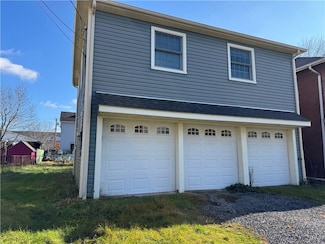 223 Keystone Way, Ellwood City, PA 16117