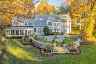 23 Thoreau Cir, Beverly, MA 01915