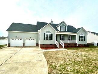 132 Woodglen Dr, Clayton, NC 27527
