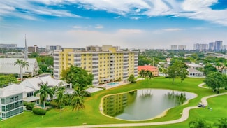 2500 NE 48th Ln Unit 802, Fort Lauderdale, FL 33308