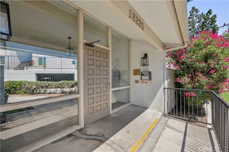 18225 Kingsdale Ave Unit 212, Redondo Beach, CA 90278