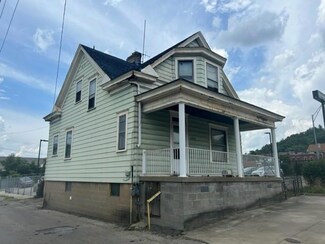 1613 Wood St, Wheeling, WV 26003
