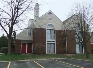 535 D'Onofrio Dr Unit 2, Madison, WI 53719