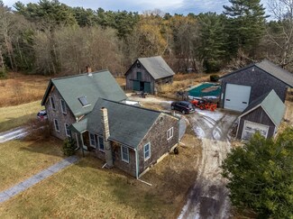 54 Doctor Braley Rd, East Freetown, MA 02717