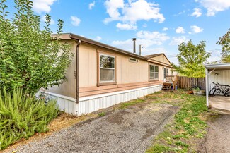 321 Clay St Unit 22, Ashland, OR 97520