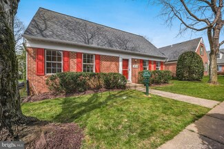 9733 Pleasant Gate Ln, Potomac, MD 20854