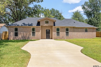 1720 Outer Dr, Tyler, TX 75701