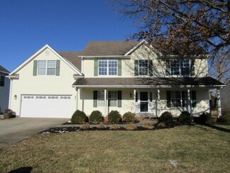 215 Locust Grove Way, Versailles, KY 40383