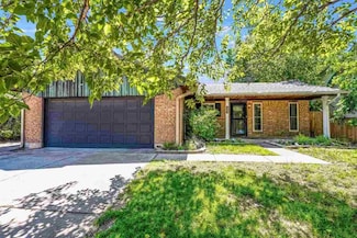 409 NW 72nd St, Lawton, OK 73505
