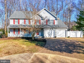 16005 Kenilworth Ct, Woodbridge, VA 22191