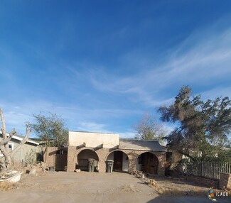 1017 E 5th St, Calexico, CA 92231