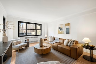 135 E 54th St Unit 14B, New York, NY 10022