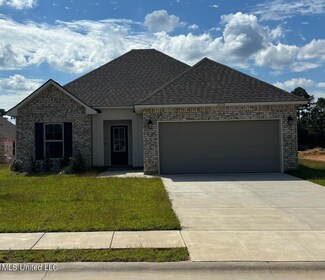 15374 Murphy St, Gulfport, MS 39501