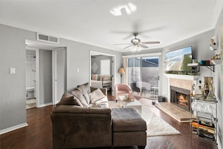 18800 Egret Bay Blvd Unit 406, Houston, TX 77058