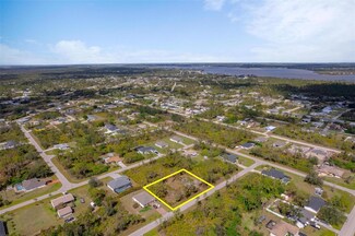 12400 Prudential Ave, Gulf Cove, FL 33981