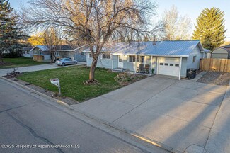 577 Steele St, Craig, CO 81625