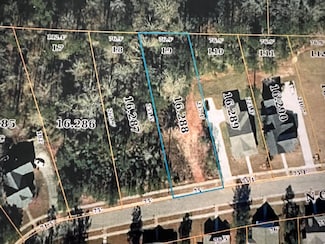 66 N of, Hattiesburg, MS 39402