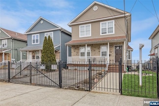 22 Milford Ave, Newark, NJ 07108