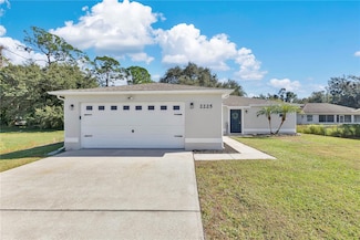 2225 Barbara Dr, Saint Cloud, FL 34771