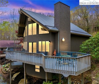 200 Tamarack Rd, Beech Mountain, NC 28604