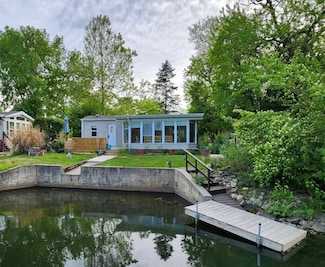 220 Fossil Cove Ln, Wilmington, IL 60481