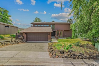 3520 Country Club Dr, Lewiston, ID 83501