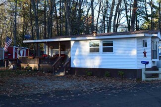 8 Annaloro Blvd, Danville, NH 03819
