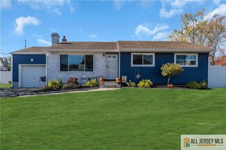 5 Kane Ave, Spotswood, NJ 08884