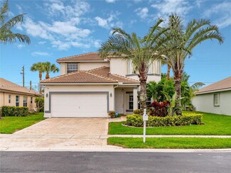 8254 Palm Gate Dr, Boynton Beach, FL 33436