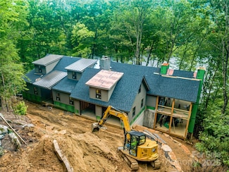 95 Cardinal Trace, Lake Toxaway, NC 28747