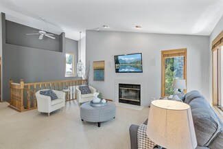 14485 Stewart Ln, Minnetonka, MN 55345