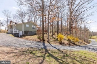 580 Slanesville Pike, Slanesville, WV 25444