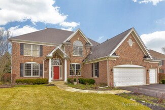 5011 Radcliff Rd, Lisle, IL 60532