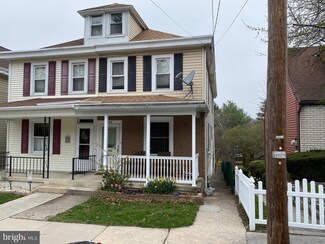 2156 W Norwegian St, Pottsville, PA 17901