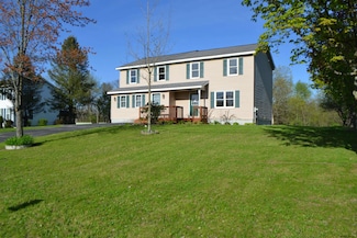 60 Colonial Rd, Stillwater, NY 12170