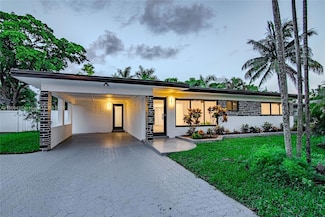 552 W Evanston Cir, Fort Lauderdale, FL 33312