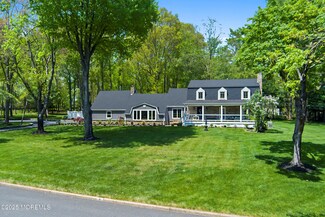 4 Deborah Dr, Colts Neck, NJ 07722