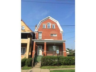1426 Grandview Ave, Braddock, PA 15104