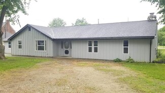 613 S Franklin St, Dunkirk, IN 47336