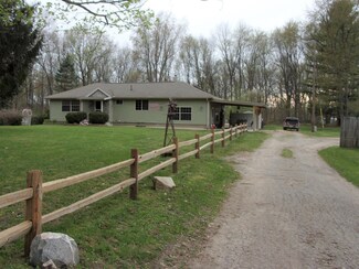 2557 Hemlock Beach Dr, Reading, MI 49274